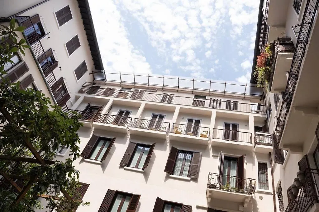 아파트 3-Bedroom Design House San Babila-Tricolore-M4 밀라노
